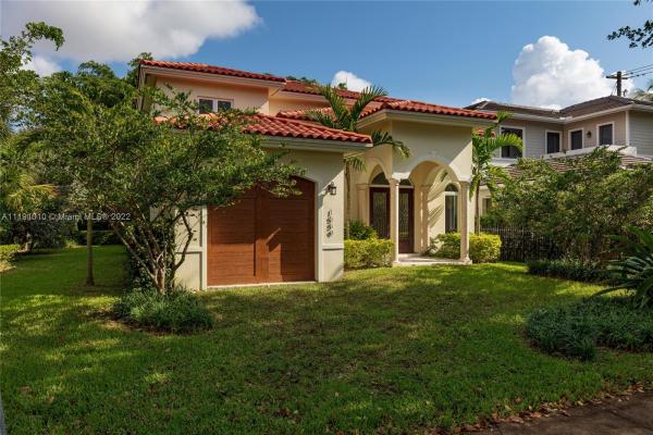 Country Club Estates, 1559 San Benito Ave, Coral Gables, Florida 33134, image 1
