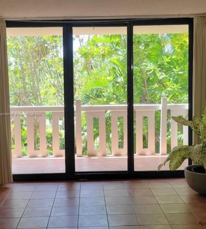 Towers Of Key Biscayne, 1121 Crandon Blvd #E206, Key Biscayne, Florida 33149, image 2