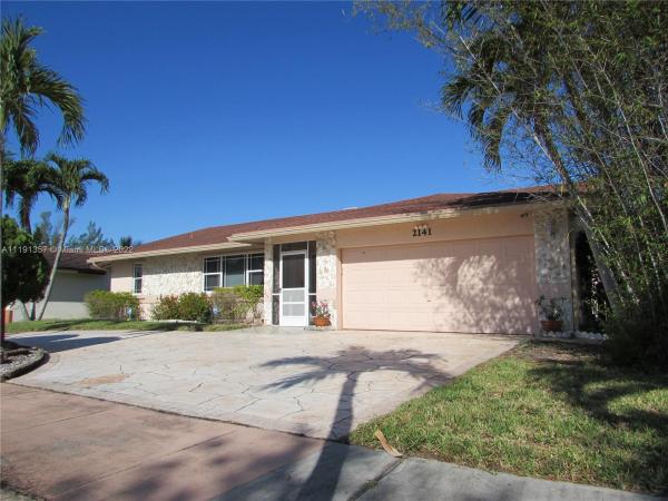 Springs Gateway, 2141 NW 76th Ave, Margate, Florida 33063, image 1