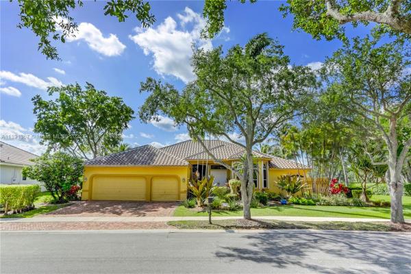Mallard Landings, 300 Mallard Rd, Weston, Florida 33327, image 1