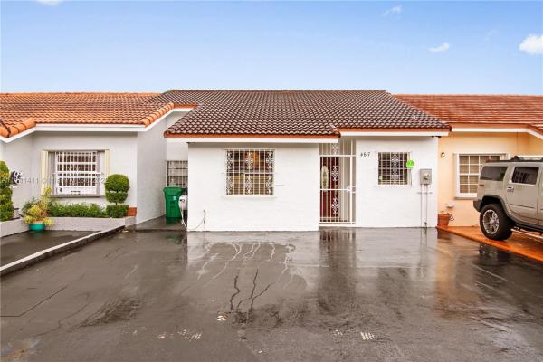 Bird Lakes Townhouses, 4617 SW 143rd Ct W, Kendale Lakes, Florida 33175, image 1