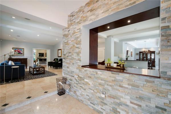 Rimoldi, 6300 SW 109th St, Pinecrest, Florida 33156, image 1