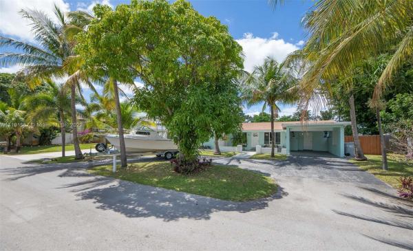 Beacon Heights, 4011 NE 18th Ter, Pompano Beach, Florida 33064, image 1