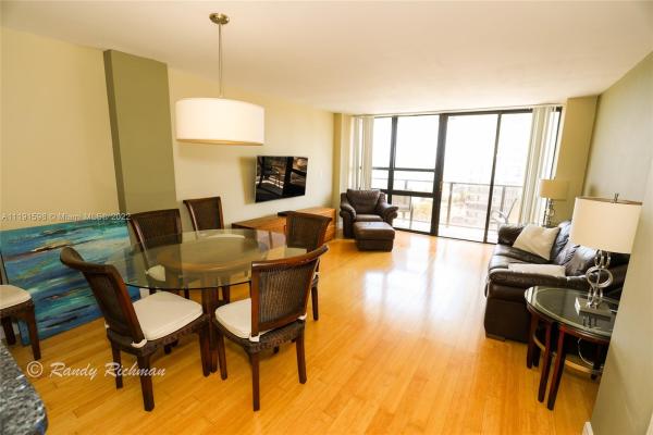 Charter Club, 600 NE 36th St #908, Miami, Florida 33137, image 2