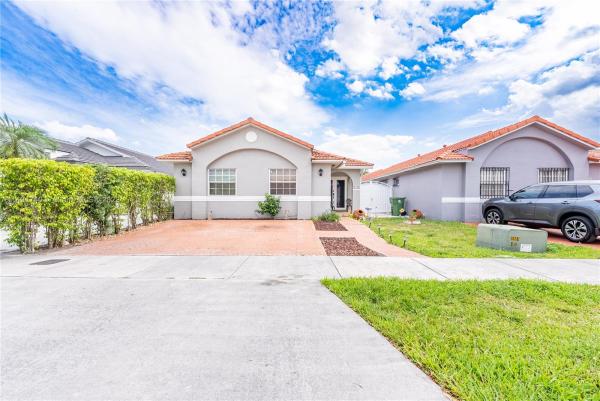 La Pradera, 3146 W 72nd Ter, Hialeah, Florida 33018, image 1