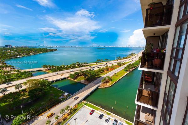 Charter Club, 600 NE 36th St #1406, Miami, Florida 33137, image 2