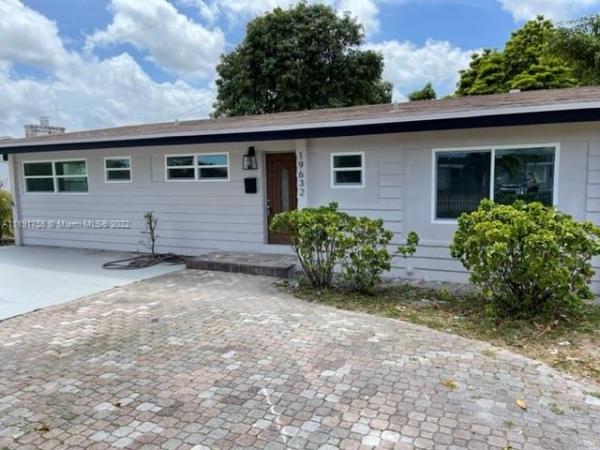 Sierra Mirada, 19632 NW 5th Pl, Miami Gardens, Florida 33169, image 2