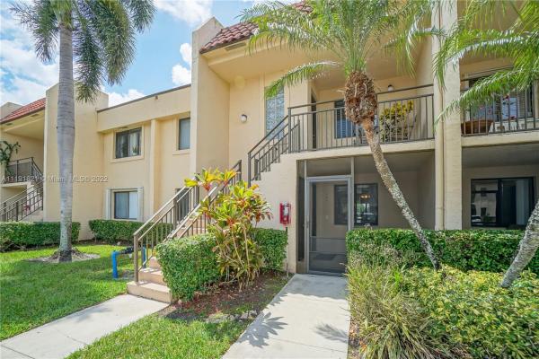 The Gardens Of Bonaventure 14 East, 16411 Blatt Blvd #104, Weston, Florida 33326, image 1