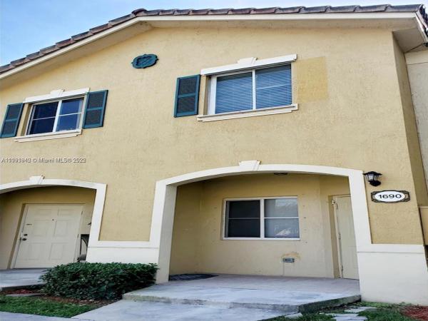 Venetia Groves, 1690 SE 31st Ct 0, Homestead, Florida 33035, image 2