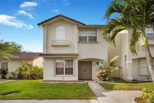 Images At Pembroke Pointe, 605 NW 108th Ter, Pembroke Pines, Florida 33026, image 1