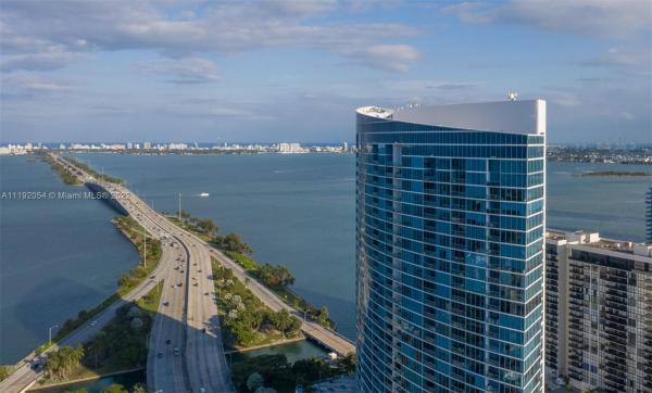 Blue On The Bay, 601 NE 36th St #1706, Miami, Florida 33137, image 2