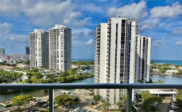 Flamenco, 3731 N Country Club Dr #1422, Aventura, Florida 33180, image 2