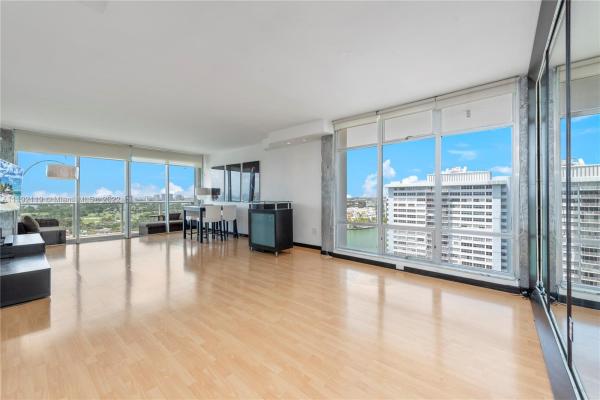 Royal Embassy, 5750 Collins Ave #16F, Miami Beach, Florida 33140, image 1
