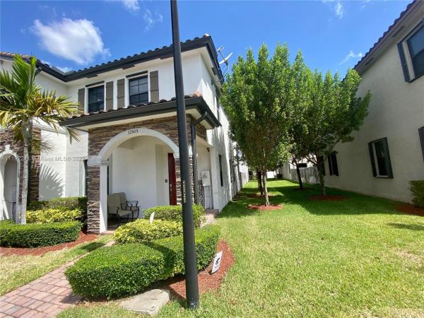 Artesa At Coco Palm Estates, 11505 SW 250th St, Princeton, Florida 33032, image 2