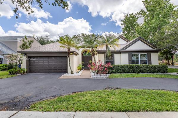 Cooper's Place, 5546 SW 100th Ter, Cooper City, Florida 33328, image 1