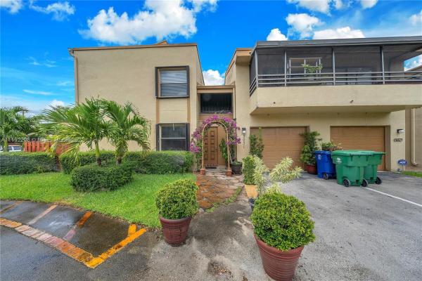 3031 W Missionwood Ln #C-35, Hollywood, Florida 33025, image 1