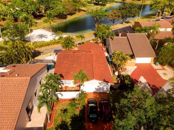 Oak Lake At The Hammocks, 9007 SW 151st Avenue Rd, The Hammocks, Florida 33196, image 1