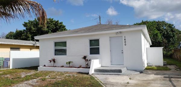 Sherna Park, 1600 NW 116th St, Pinewood, Florida 33167, image 1