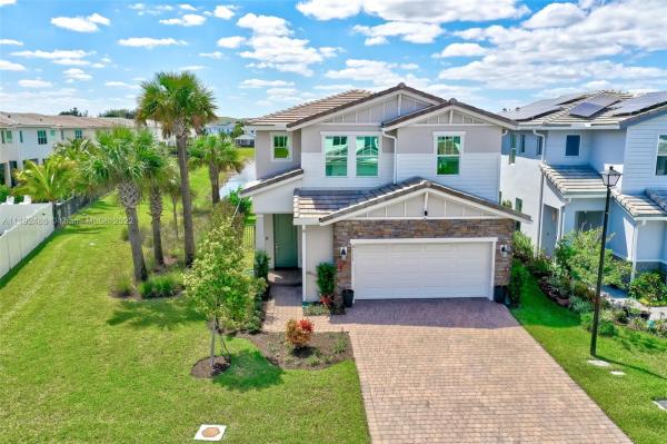 Veleiros At Crystal Lake, 4111 Veleiros Ave, Pompano Beach, Florida 33064, image 1