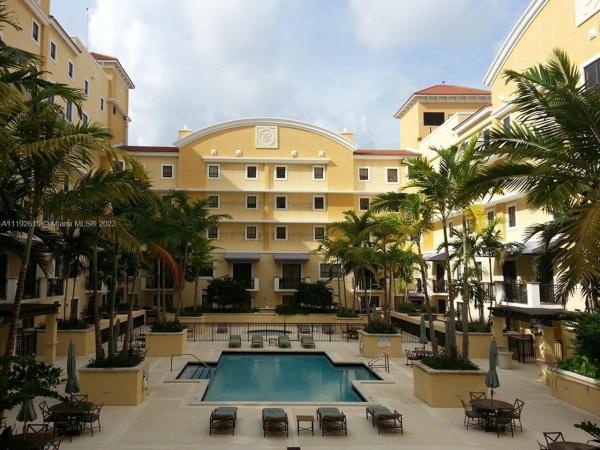 Colonnade At Dadeland, 8390 SW 72nd Ave #116, Glenvar Heights, Florida 33143, image 1