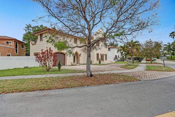Whistling Pines Creek, 15302 NE 5th Ct, Golden Glades, Florida 33162, image 1