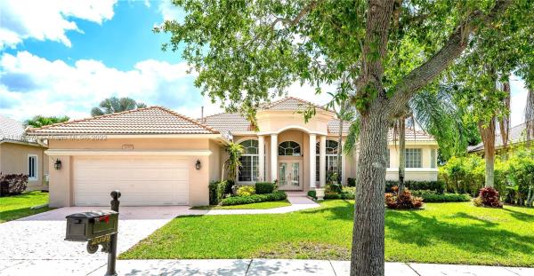 Majestic Bay, 2099 NW 127th Ave, Pembroke Pines, Florida 33028, image 1