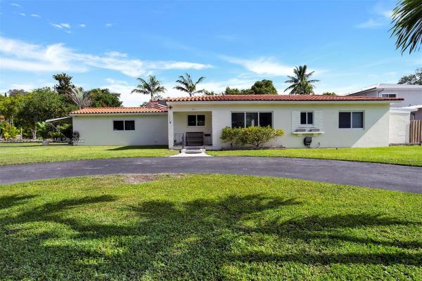 Griffing Biscayne Park Estates, 821 NE 109th St, Biscayne Park, Florida 33161, image 2
