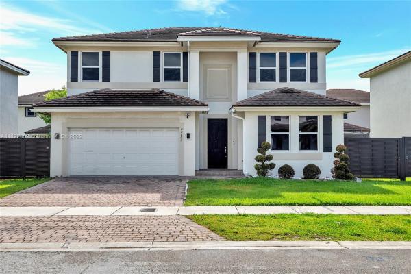 Bailes Commons, 22862 SW 114th Path, Princeton, Florida 33170, image 1