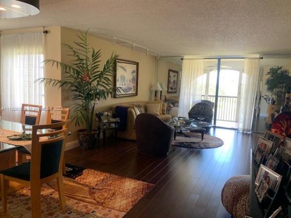 Inverlake Of Inverrary, 3650 Environ Blvd #501, Lauderhill, Florida 33319, image 1
