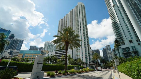Wind, 350 S Miami Ave #4011, Miami, Florida 33130, image 2