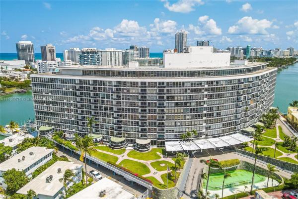 King Cole, 900 Bay Dr #509, Miami Beach, Florida 33141, image 2