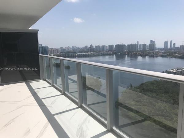 The Harbour South Tower, 16385 Biscayne Blvd #2516, North Miami Beach, Florida 33160, image 2