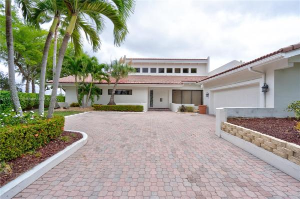 The Estates At Woodmont, 7900 Banyan Ter, Tamarac, Florida 33321, image 1