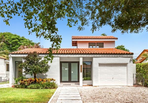 4269 SW 13th St, Unincorporated Dade County, Florida 33134, image 2