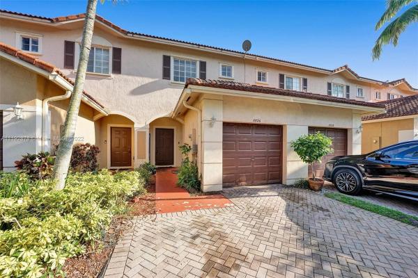 Catalina Isles, 8826 S Isles Cir #8826, Tamarac, Florida 33321, image 1