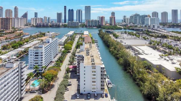 Eastern Shores White House, 3660 NE 166th St #802, North Miami Beach, Florida 33160, image 1