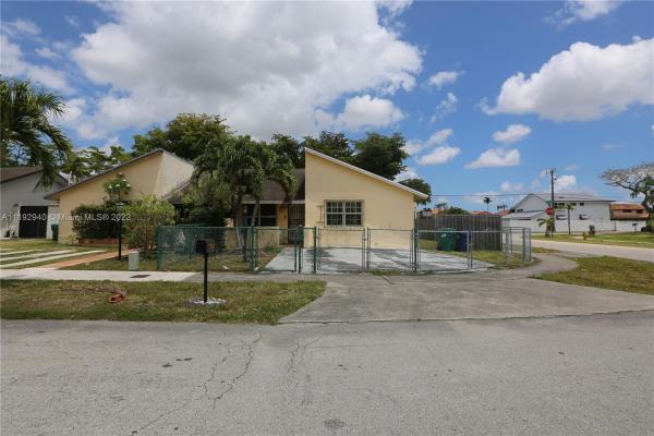 Sweetwater Villas, 51 SW 102nd Ct, Sweetwater, Florida 33174, image 1