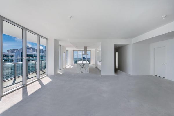 Parque Towers, 330 Sunny Isles Blvd #5-UPH04, Sunny Isles Beach, Florida 33160, image 2
