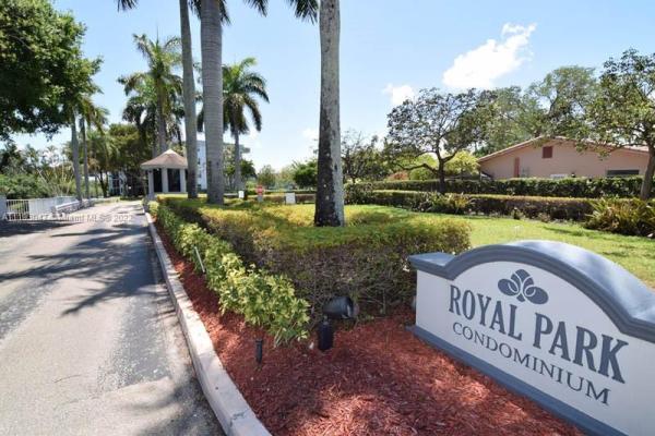 Royal Park, 108 Royal Park Dr #2D, Fort Lauderdale, Florida 33309, image 1