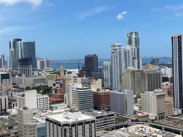 Wind, 350 S Miami Ave #3413, Miami, Florida 33130, image 2