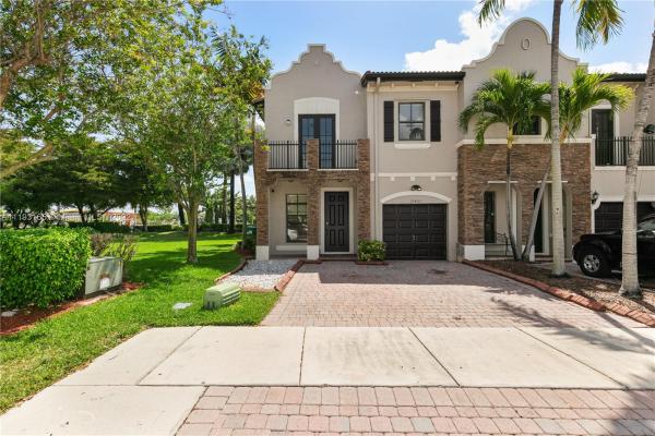 Silver Palms East, 23421 SW 112th Ct #23421, Princeton, Florida 33032, image 2