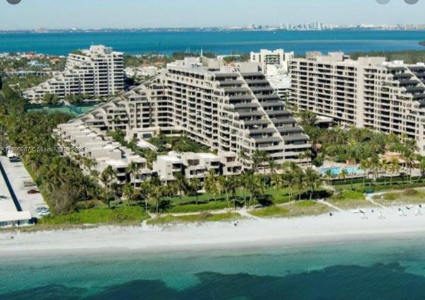The EmeraldBay At Key Colony, Key Biscayne, Florida 33149, image 2