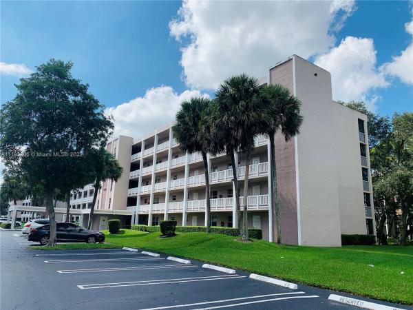 Sherwood Square, 1200 NW 87th Ave #116, Coral Springs, Florida 33071, image 1