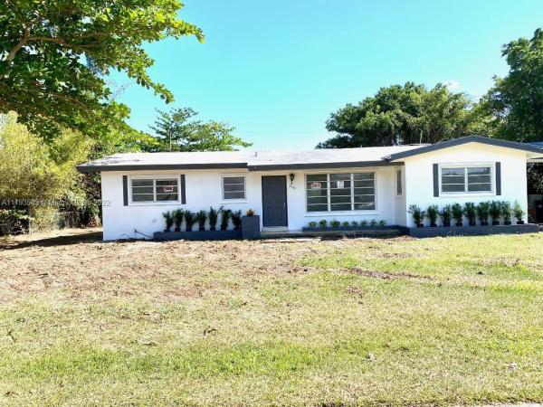 Ranchero Manors, 8960 SW 125th Ter, Kendall, Florida 33176, image 1