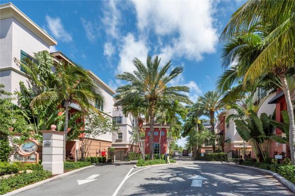 Villa Medici, 1033 NE 17th Way #1305, Fort Lauderdale, Florida 33304, image 1