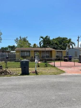 Beverly Park, 6320 Dewey St, Hollywood, Florida 33023, image 2