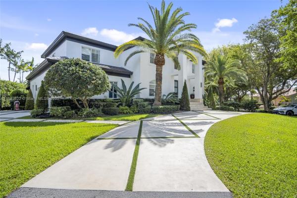 Gables By The Sea, 1561 Tagus Ave, Coral Gables, Florida 33156, image 2