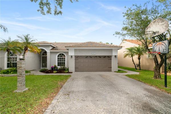 Ventana, 10827 Charleston Pl, Cooper City, Florida 33026, image 2