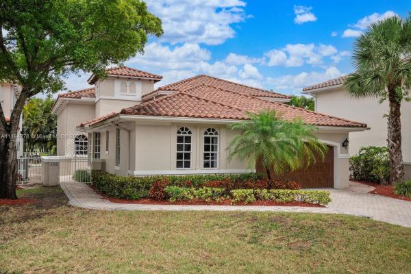Doral Estates Villas, 4420 NW 93rd Doral Ct, Doral, Florida 33178, image 1