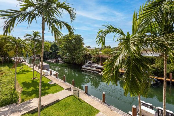 1200 NE 105th St, Miami Shores, Florida 33138, image 2